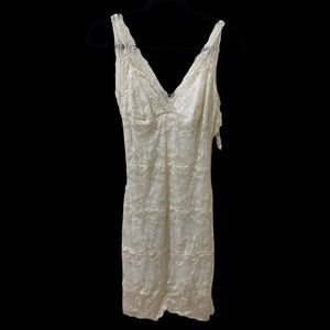 Le Château White lace dress
